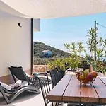 Meacres Sea Villa